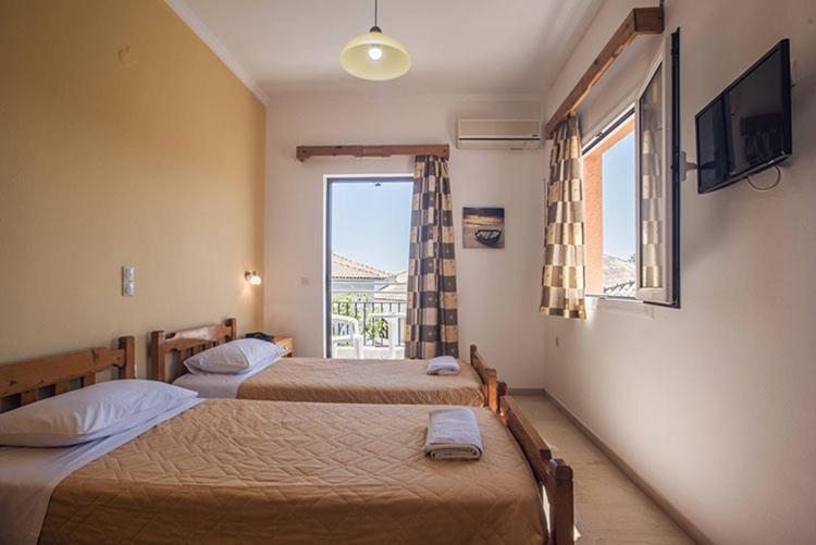 Hotel Omirico Gouvia Buitenkant foto